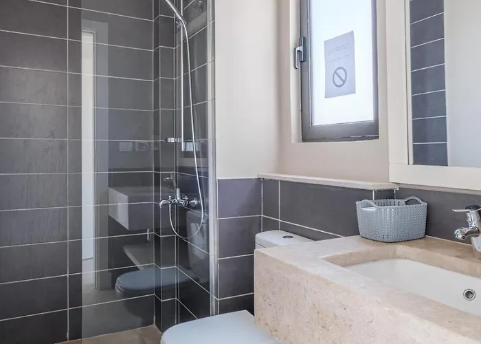 Standalone In Tawila 3bdr Tatil Evi *